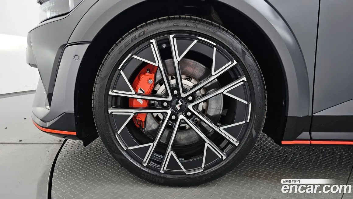 Hyundai Ioniq5 — фото 10