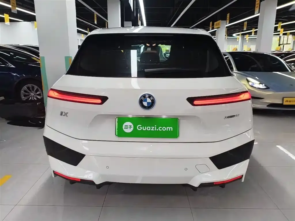 BMW iX 2022 из CN, фото 3