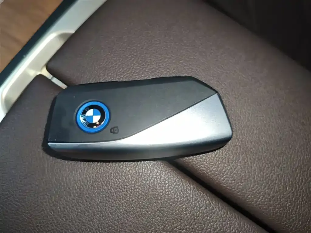 BMW iX 2022 из CN, фото 8