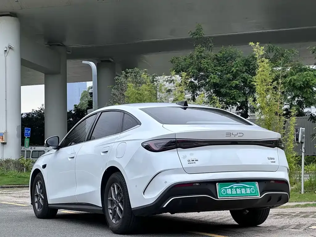 BYD Seal 06 — фото 9