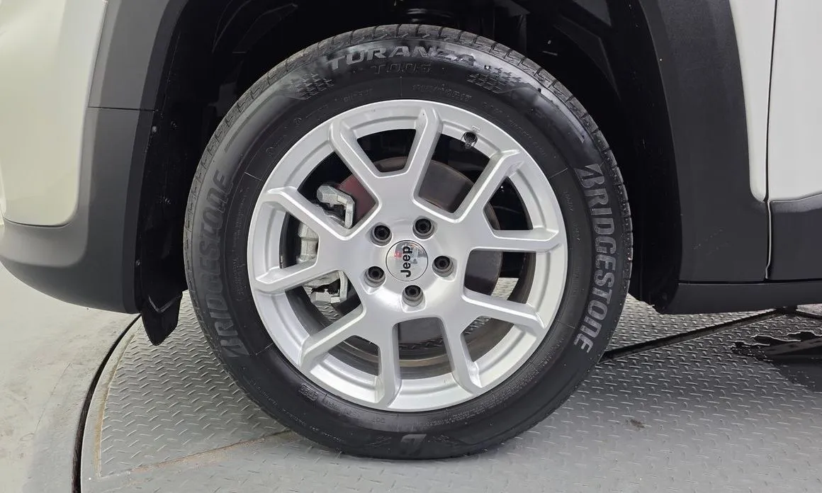 Jeep Renegade 2022 из KR, фото 5