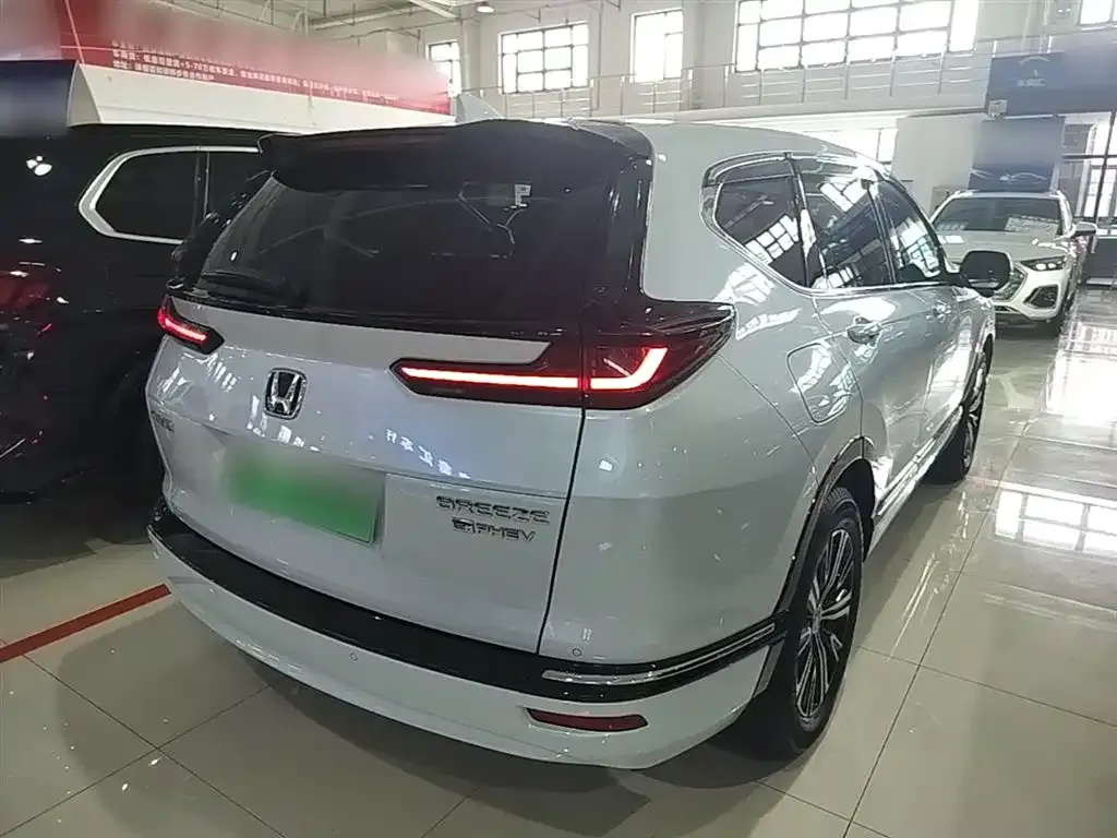 Honda Breeze PHEV 2023 из CN, фото 5