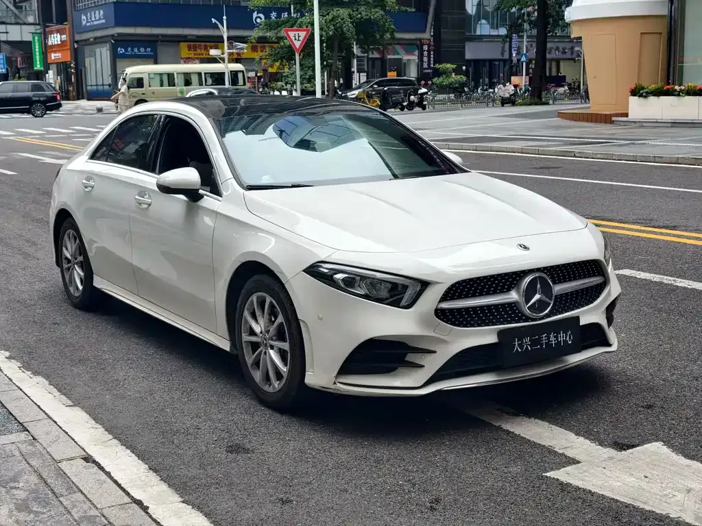 Mercedes-Benz A-Class — фото 10