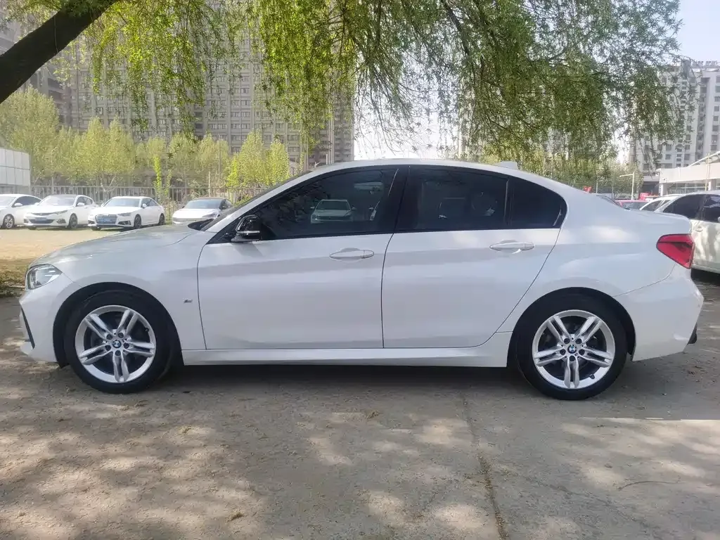 BMW 1 Series — фото 10
