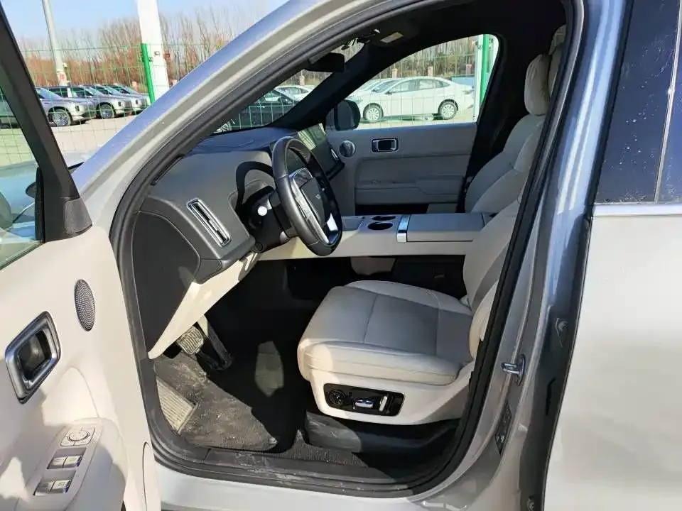 Li Auto L9 2024 из CN, фото 10