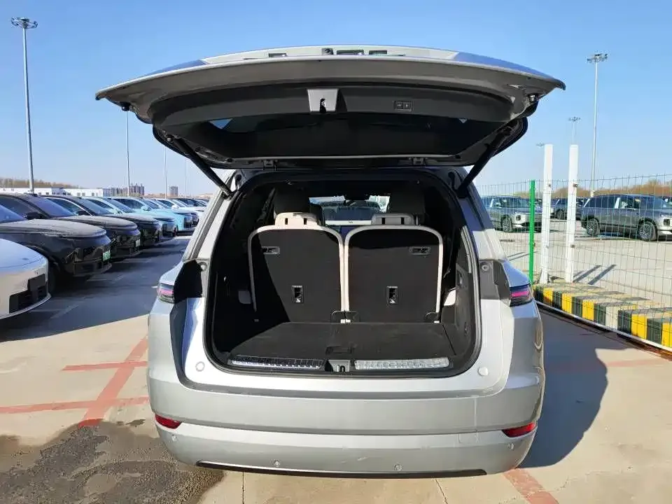 Li Auto L9 2024 из CN, фото 7
