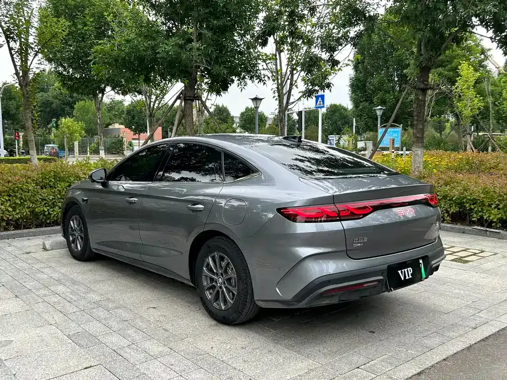 BYD Qin L — фото 7