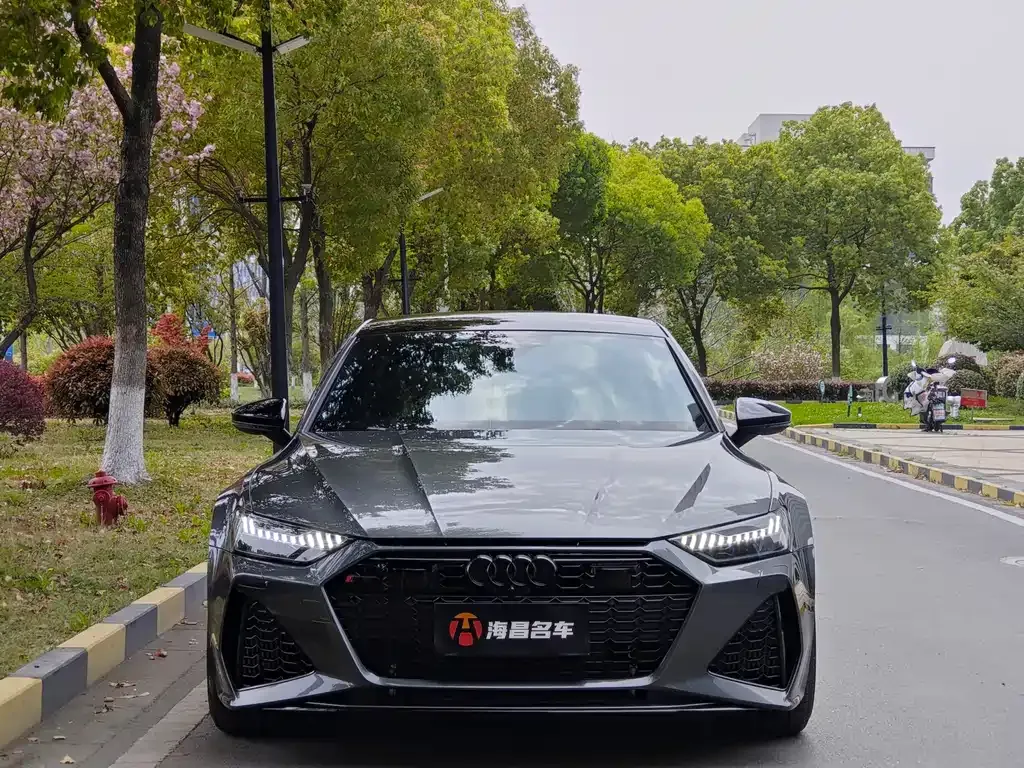 Audi RS 7 2021 из CN, фото 8