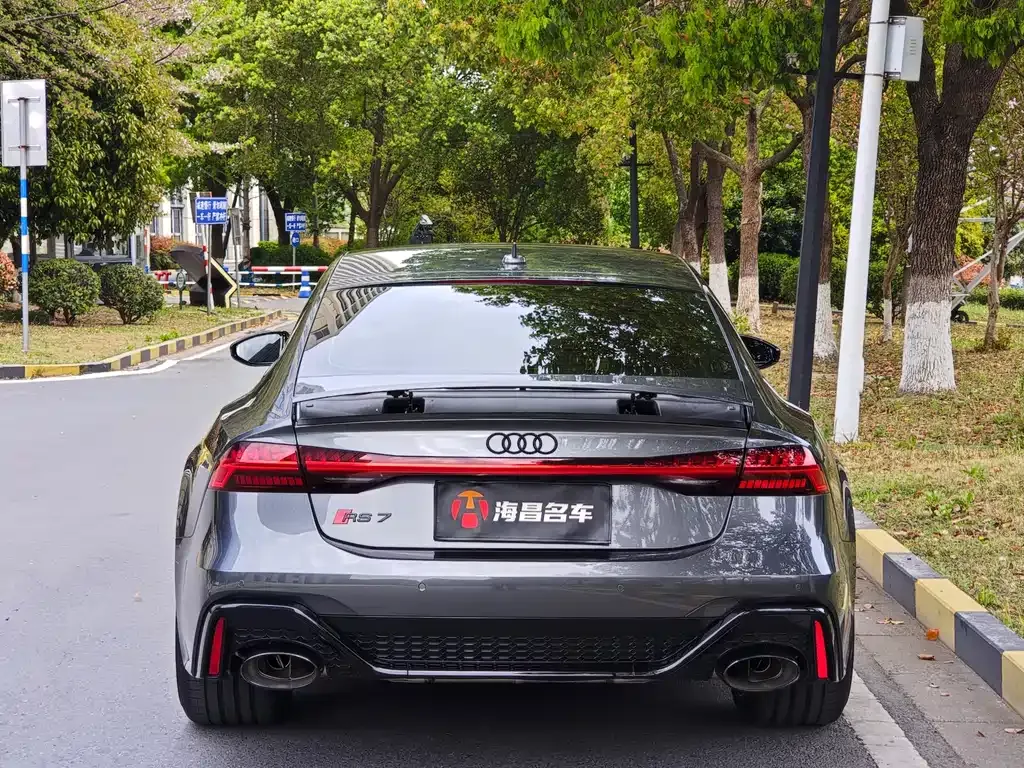 Audi RS 7 2021 из CN, фото 10