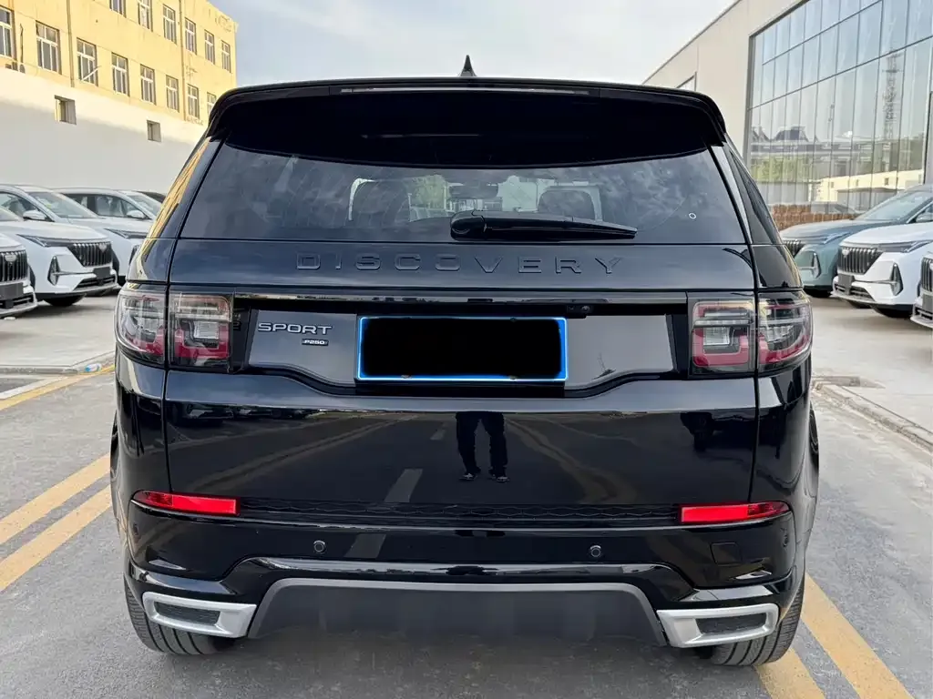 Land Rover Discovery Sport — фото 4