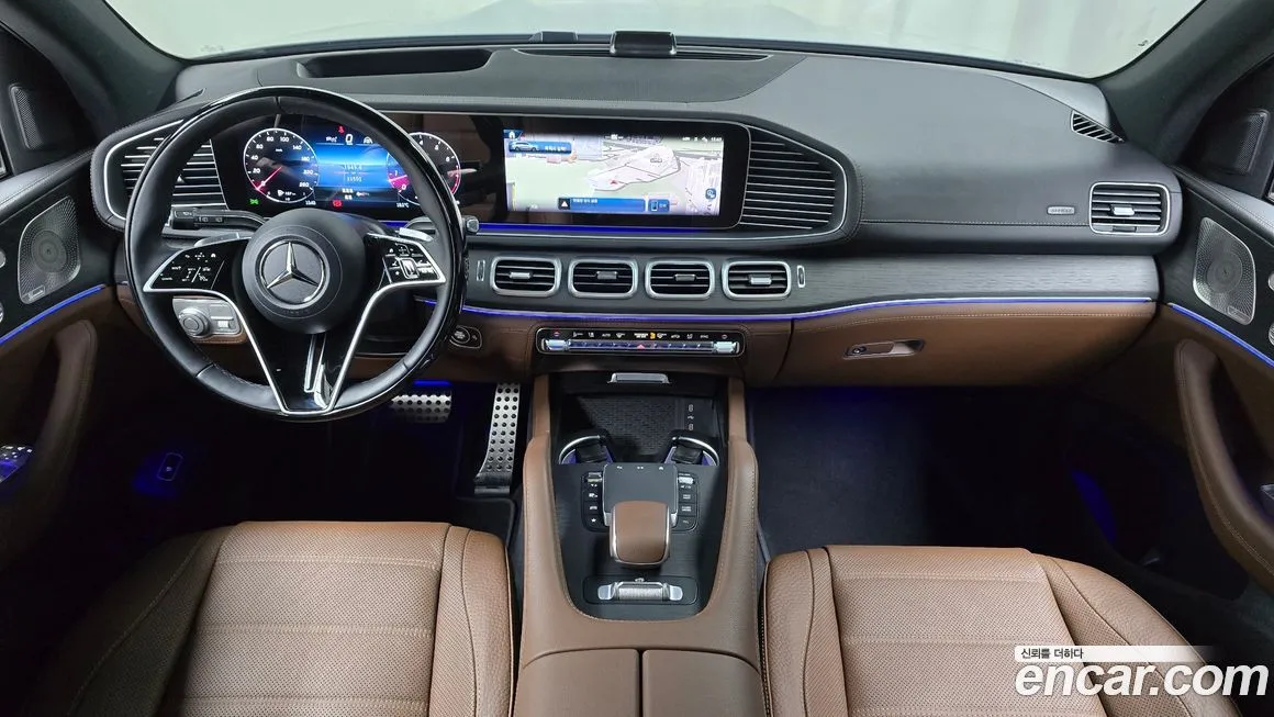Mercedes-Benz GLS-Class — фото 9