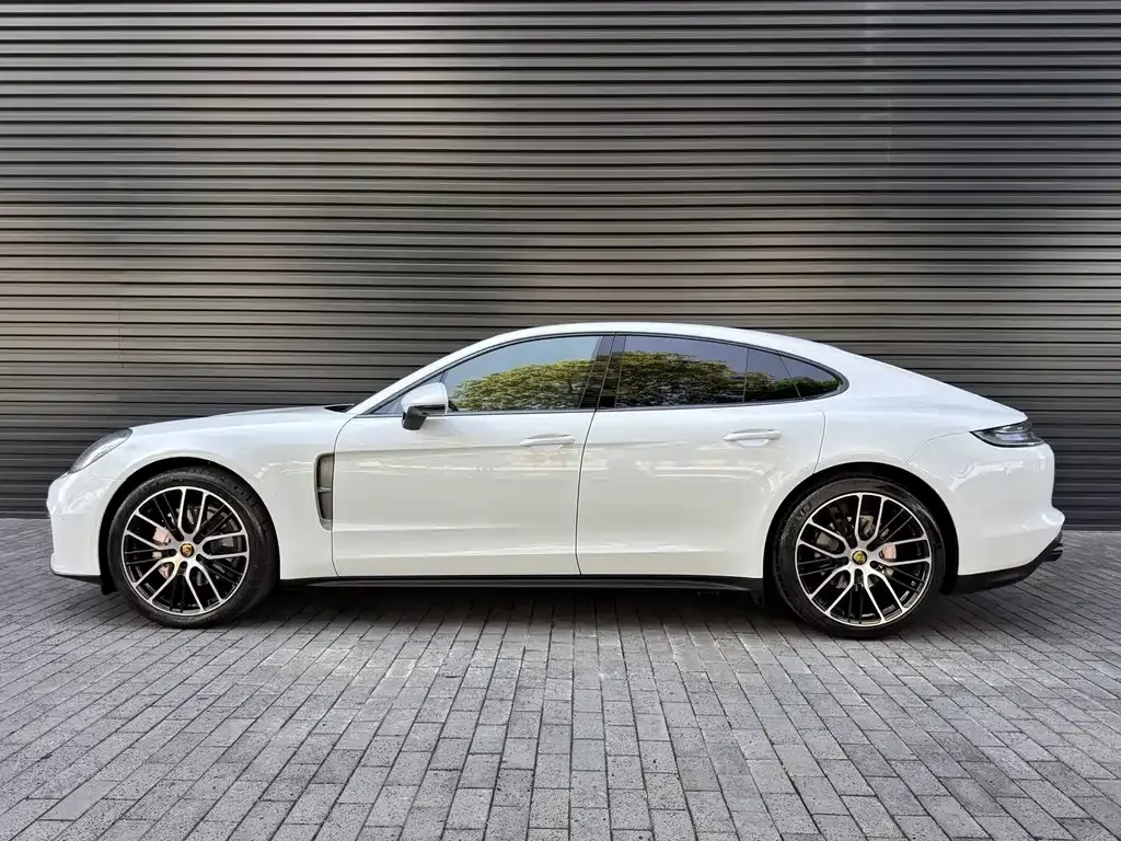 Porsche Panamera — фото 2