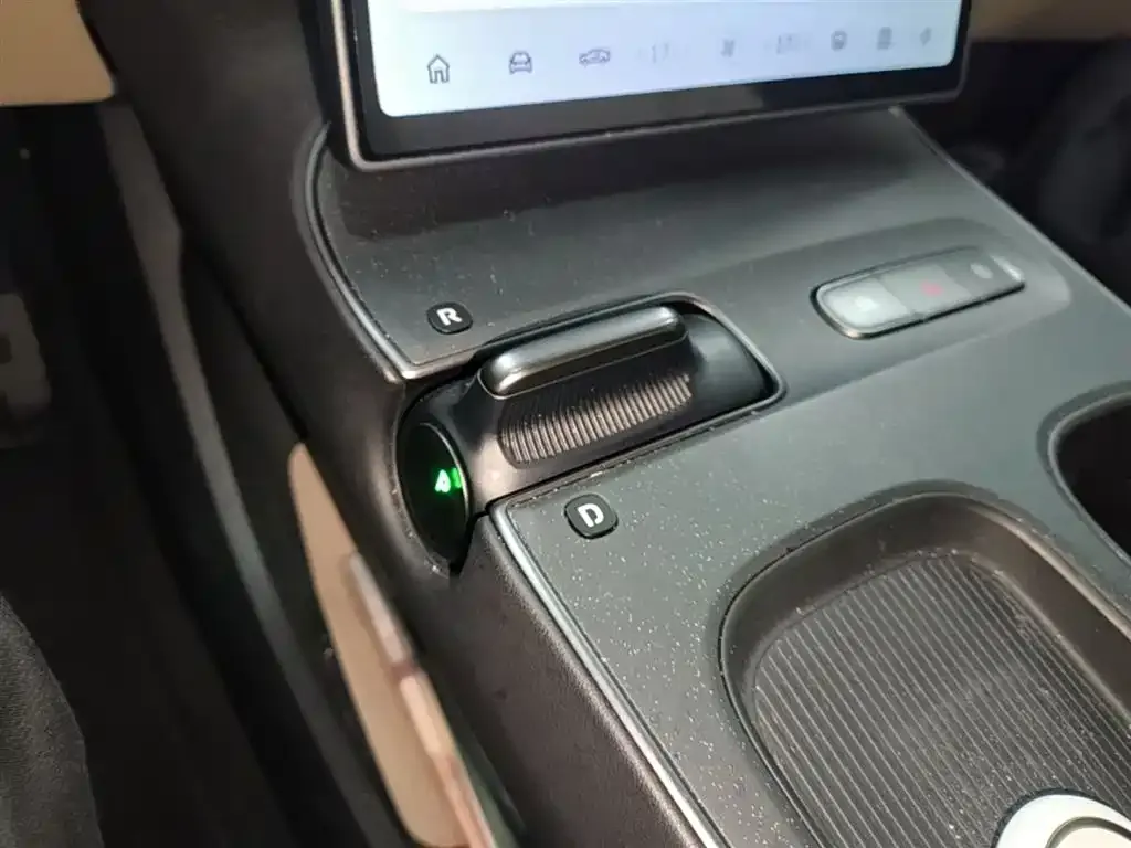 NIO ET5 — фото 6