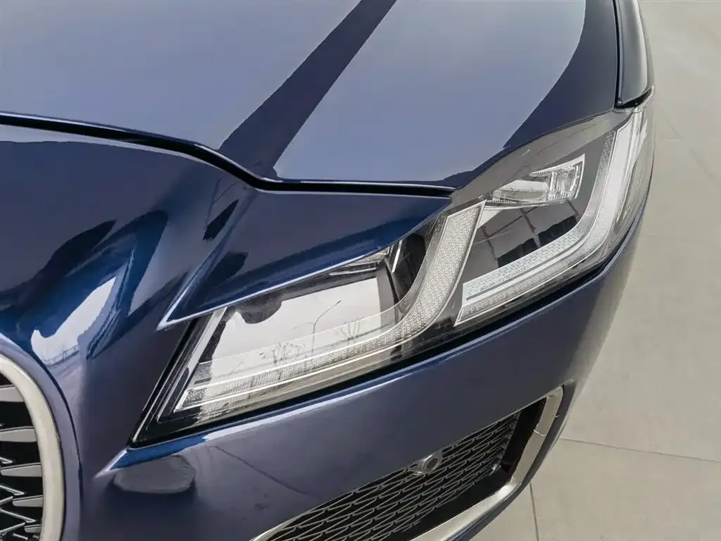 Jaguar XFL 2022 из CN, фото 4
