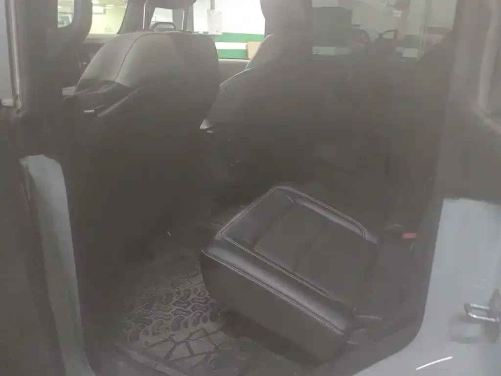 Ford Bronco — фото 4