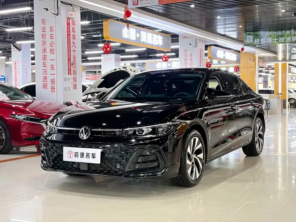 Volkswagen Passat 2025 из CN, фото 1