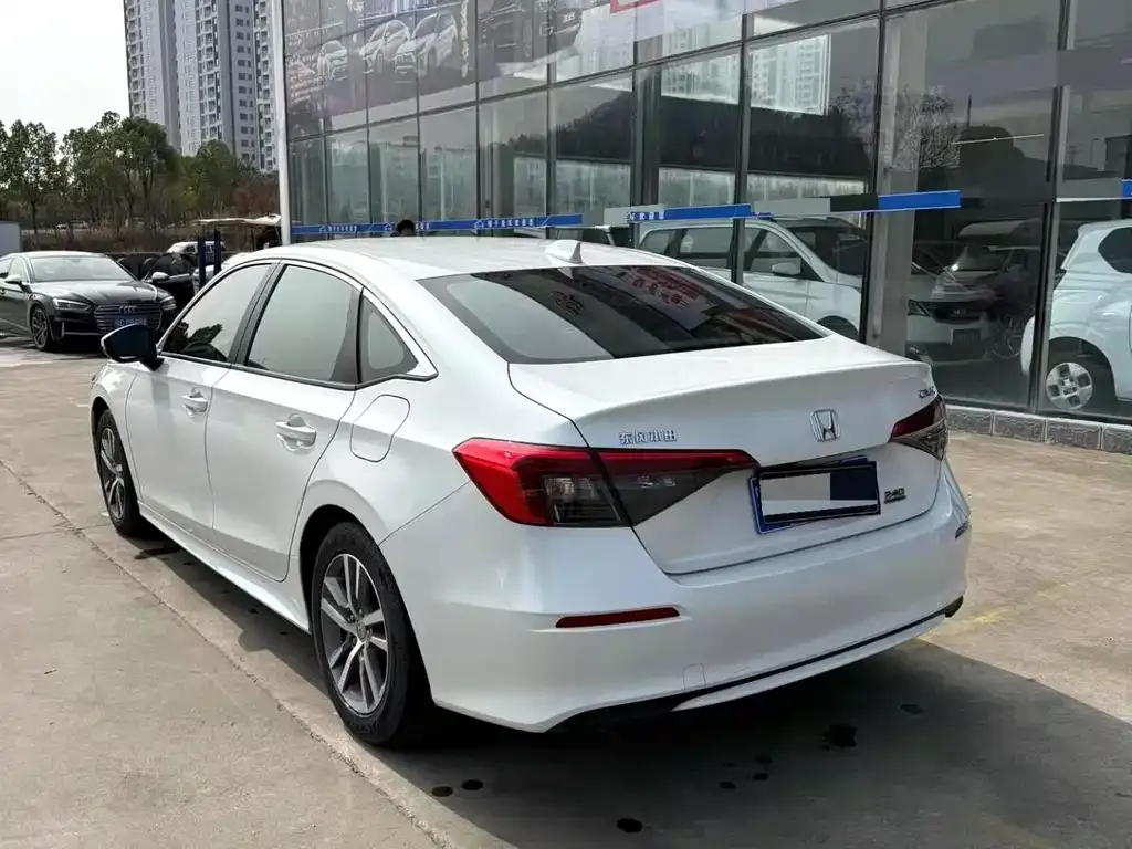 Honda Civic — фото 2