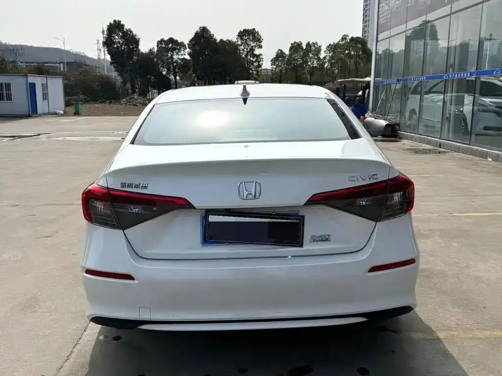 Honda Civic — фото 5