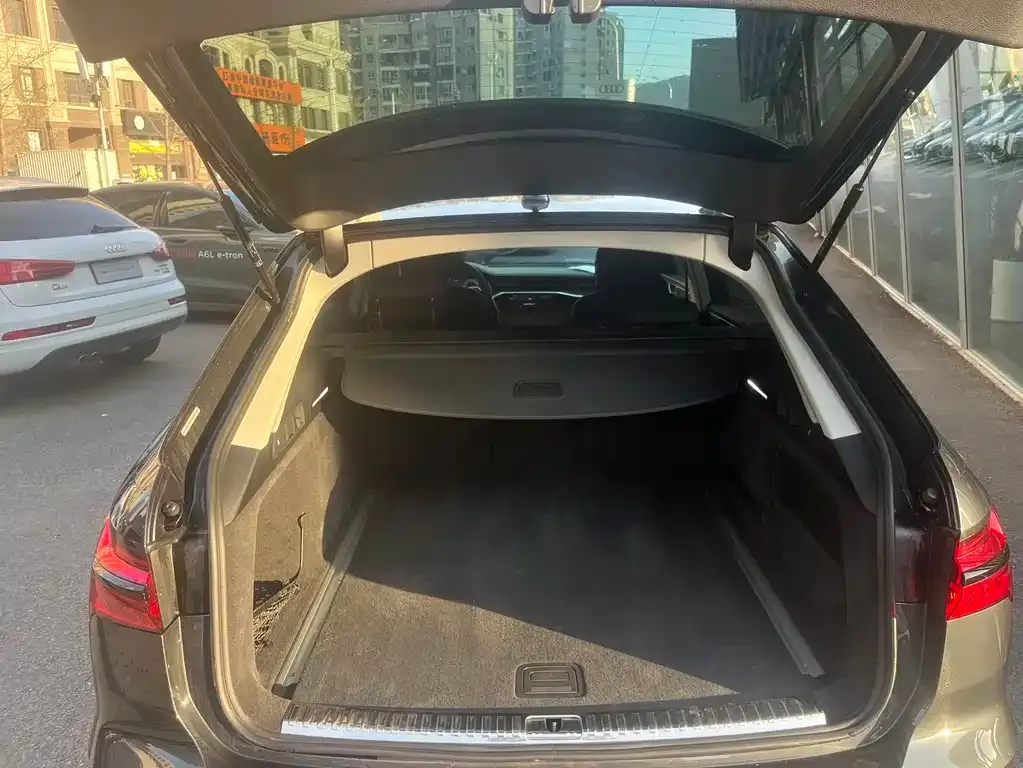 Audi A6 (Import) 2024 из CN, фото 6