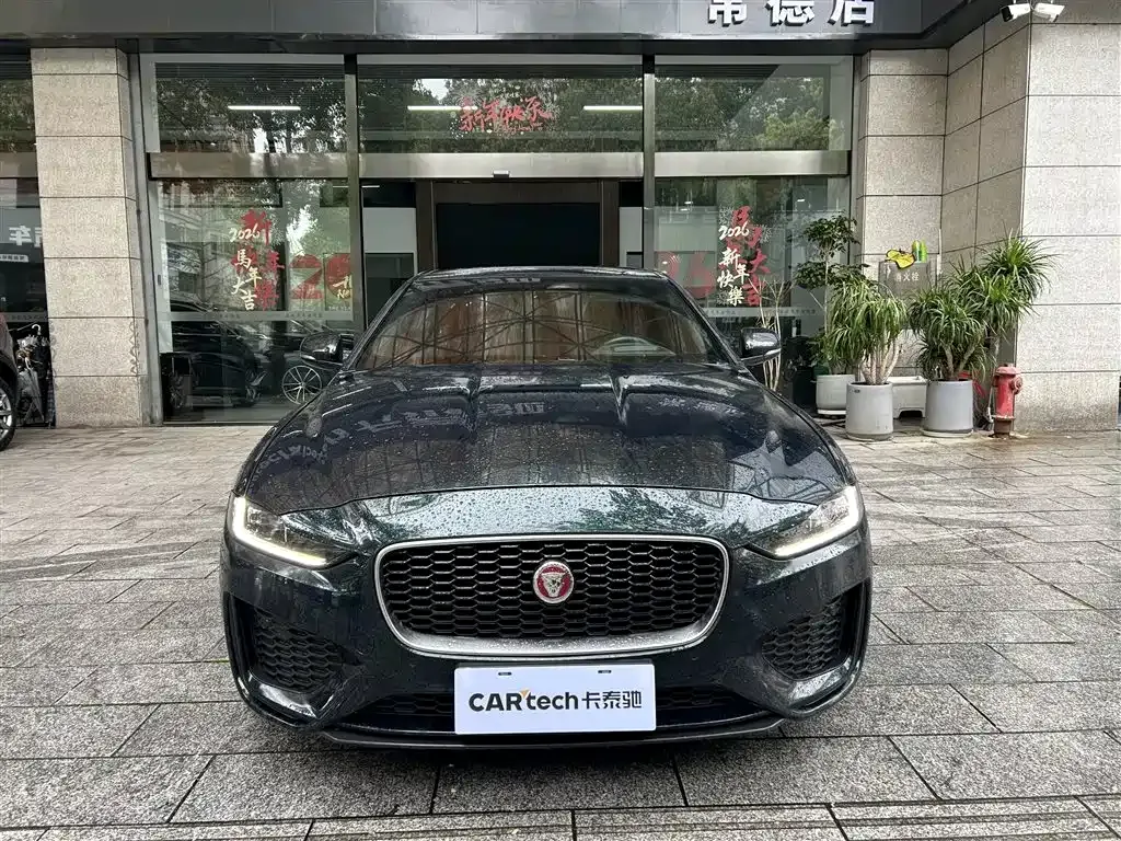 Jaguar XEL — фото 10