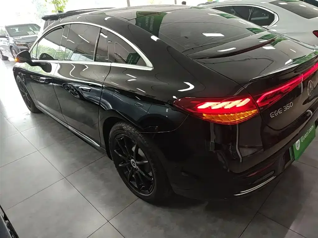Mercedes-Benz EQE 2023 из CN, фото 8