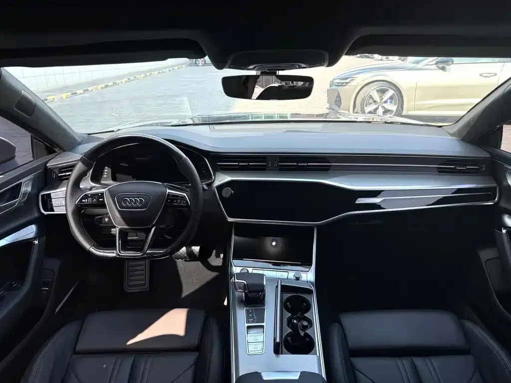 Audi A7 — фото 2