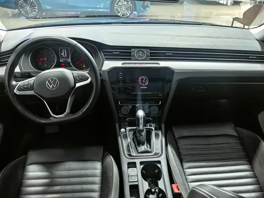 Volkswagen Magotan 2022 из CN, фото 5