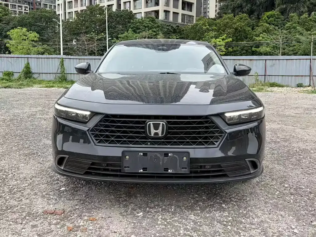 Honda Accord — фото 7