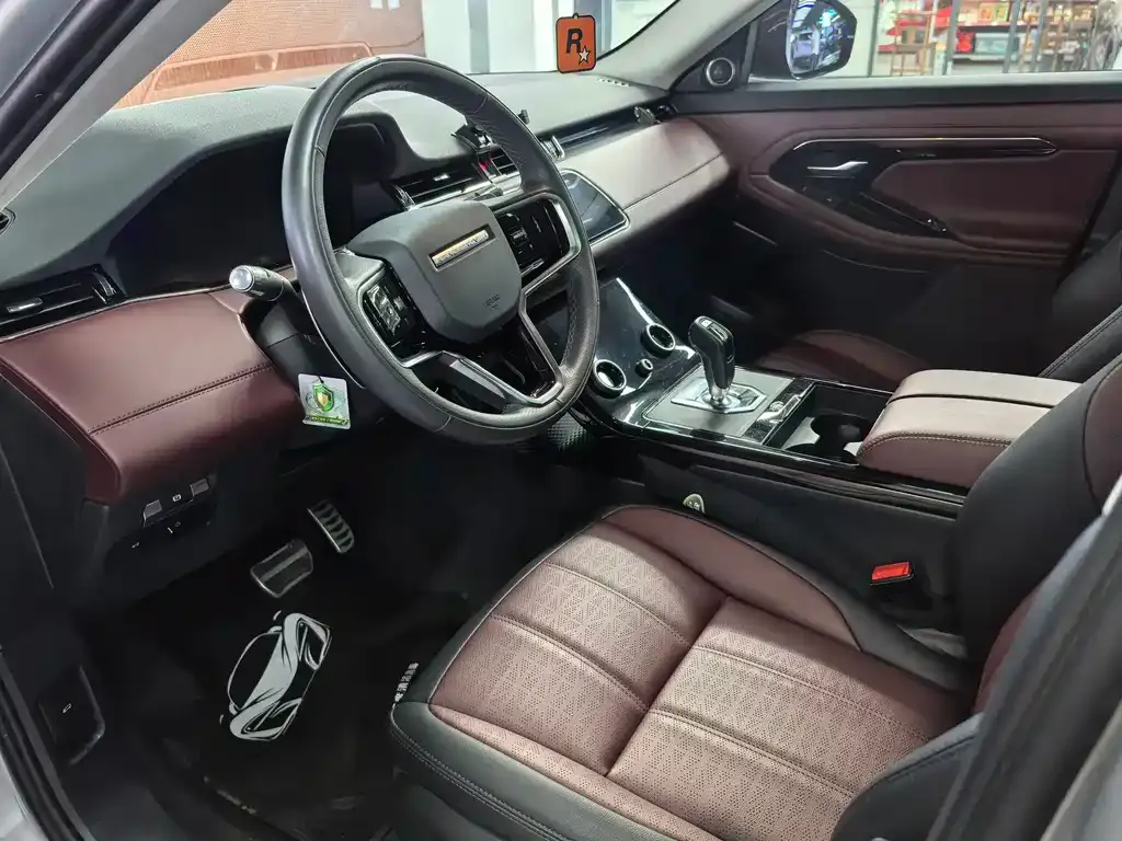 Land Rover Evoque — фото 4