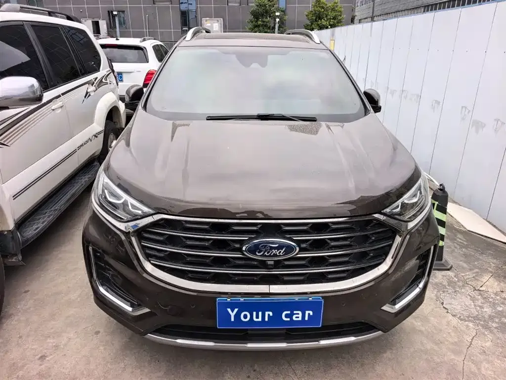 Ford Edge — фото 9