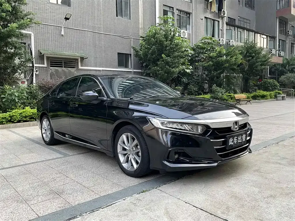 Honda Accord — фото 4