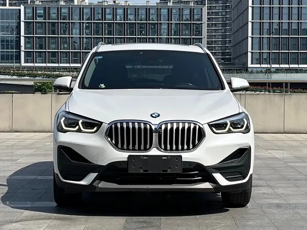 BMW X1 2023 из CN, фото 3