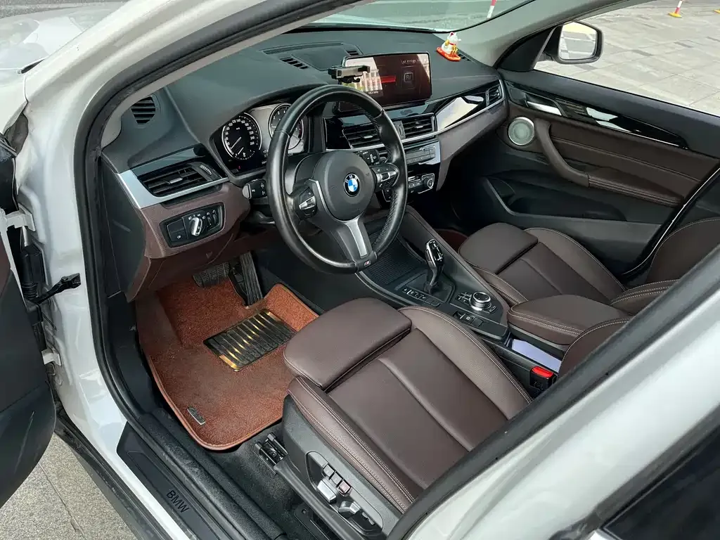 BMW X1 2023 из CN, фото 6