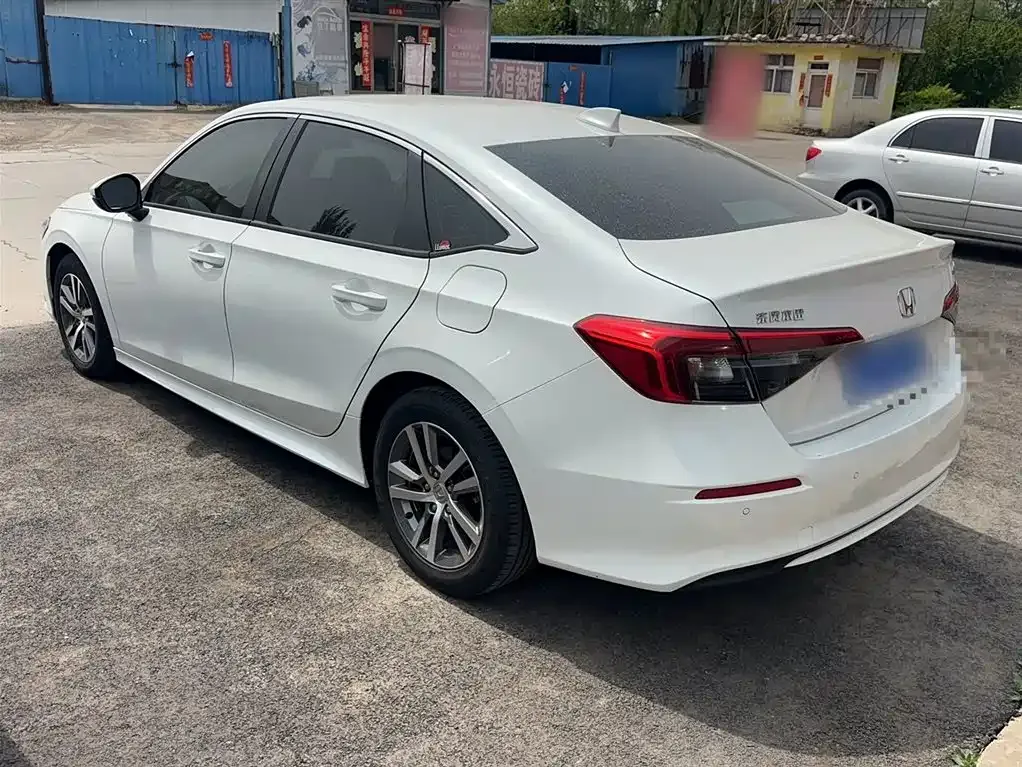 Honda Civic — фото 8