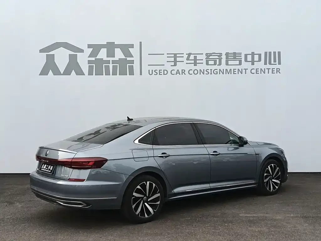Volkswagen Passat — фото 4
