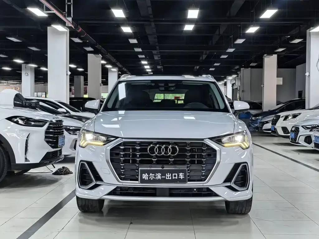 Audi Q3 — фото 4