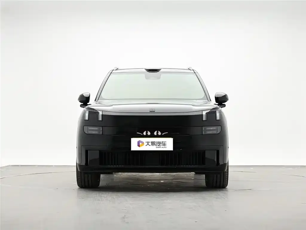 Lynk & Co 900 2025 из CN, фото 3
