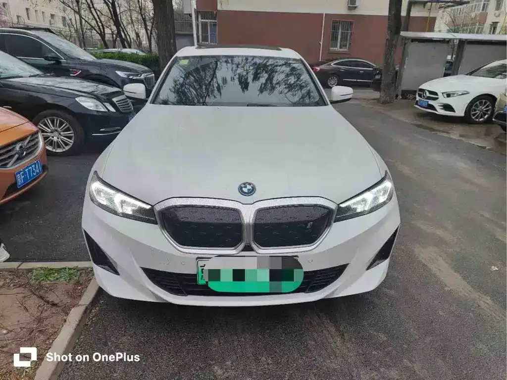 BMW i3 — фото 10