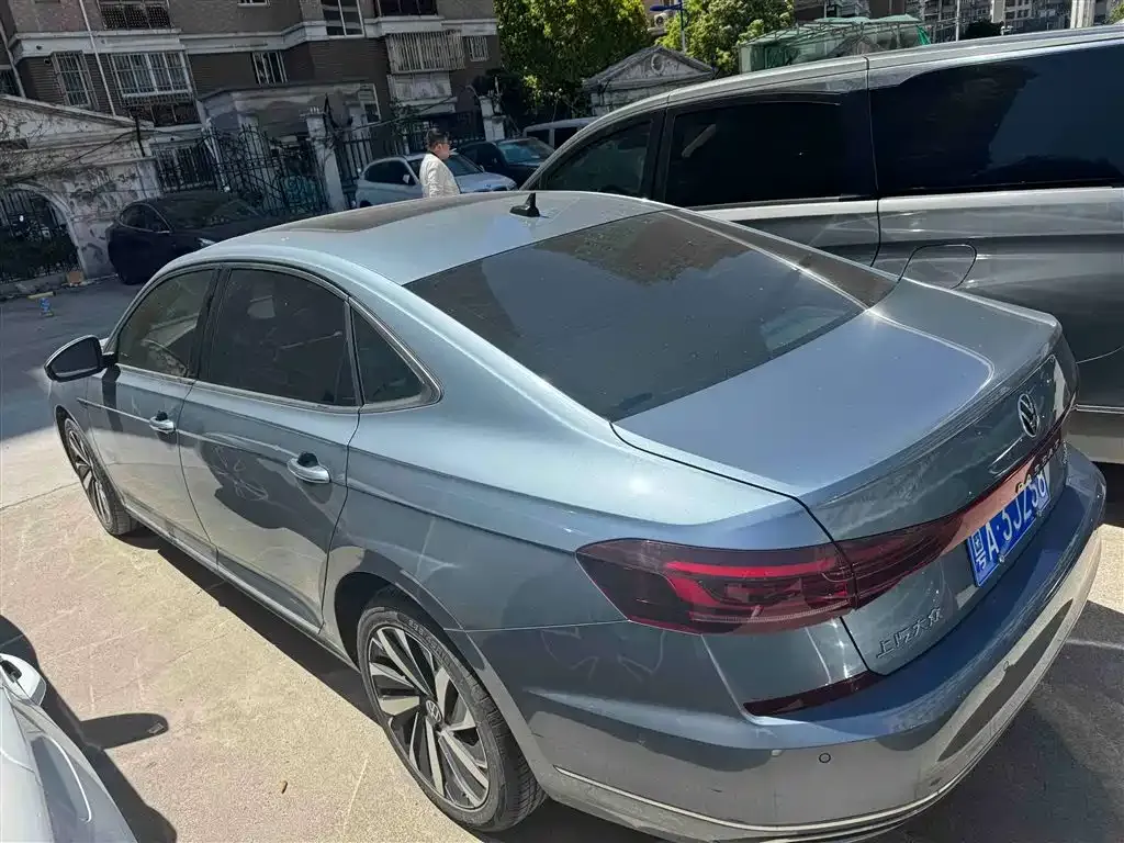Volkswagen Passat — фото 5