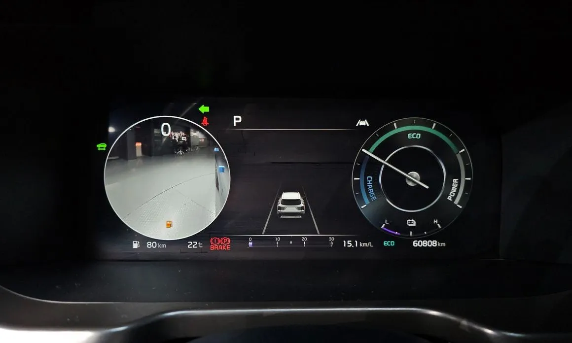 Kia Sorento — фото 7