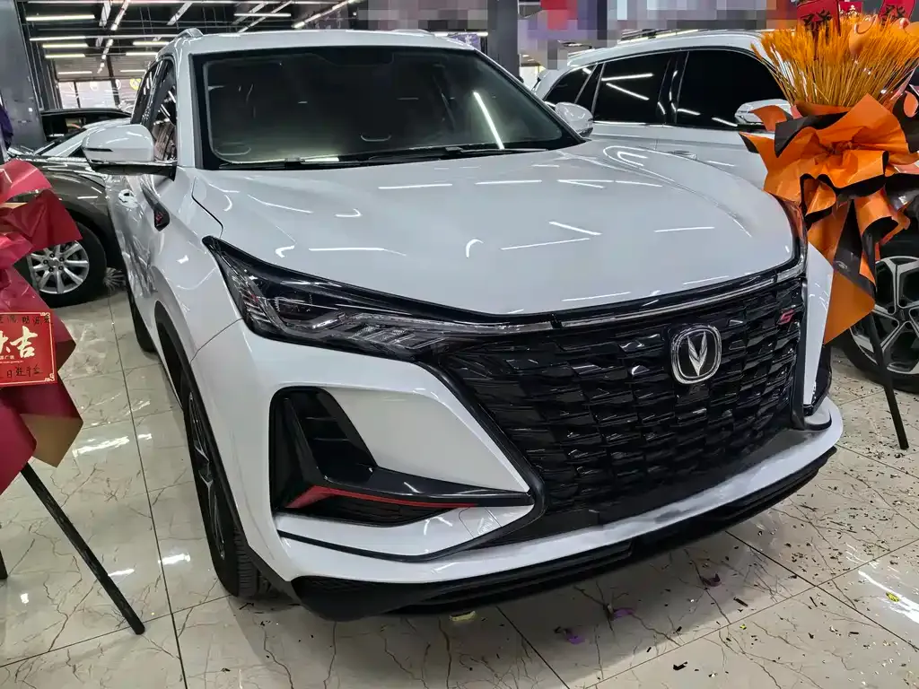 Changan CS75PLUS — фото 10