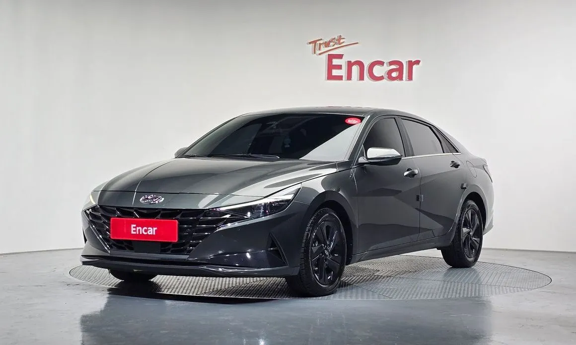 Hyundai AVANTE 2023 из KR, фото 1