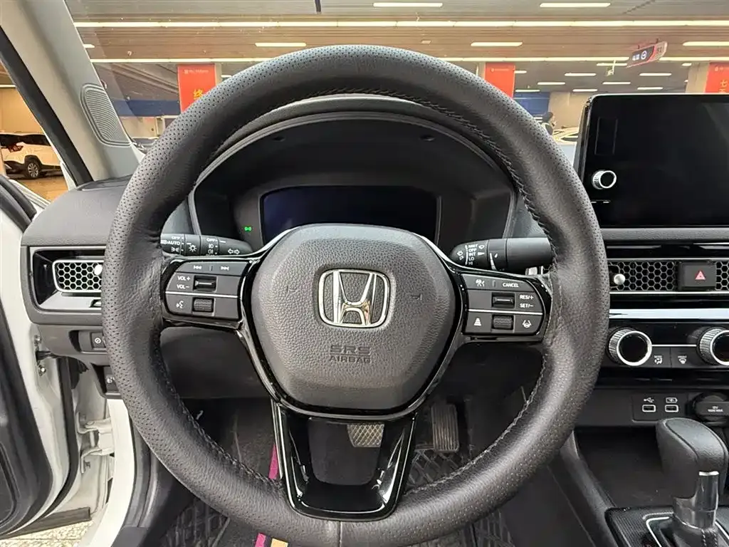 Honda Civic — фото 10