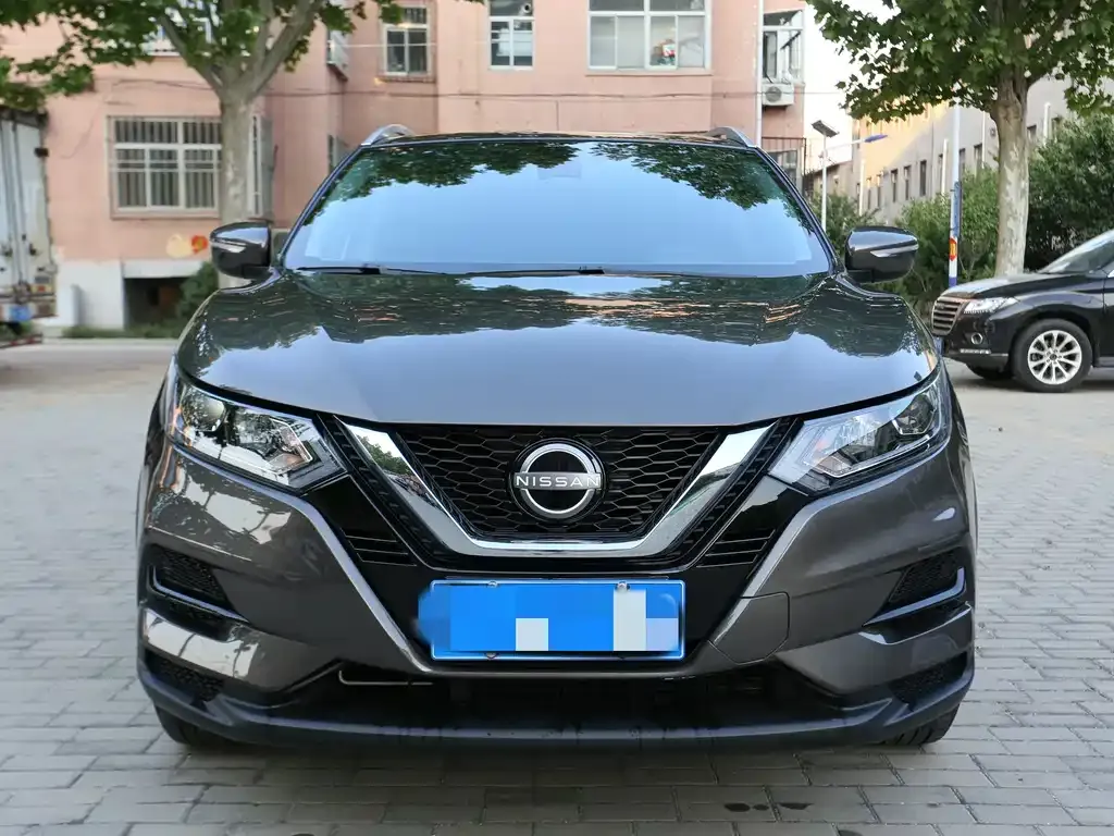 Nissan Qashqai — фото 2