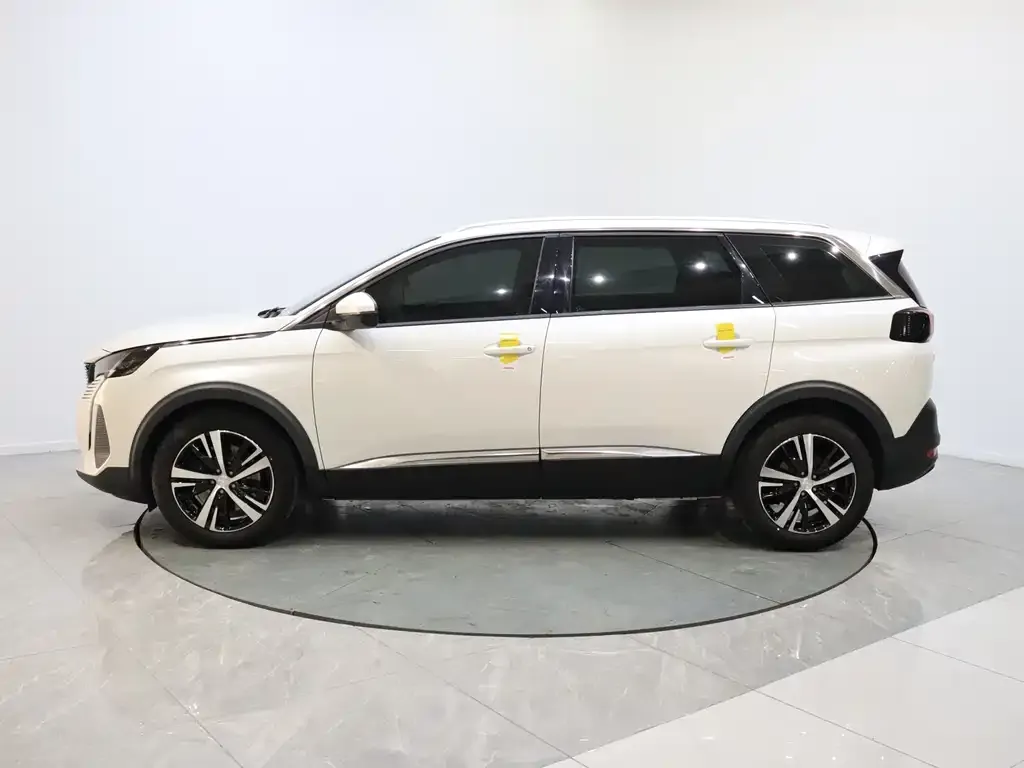 Peugeot 5008 — фото 2