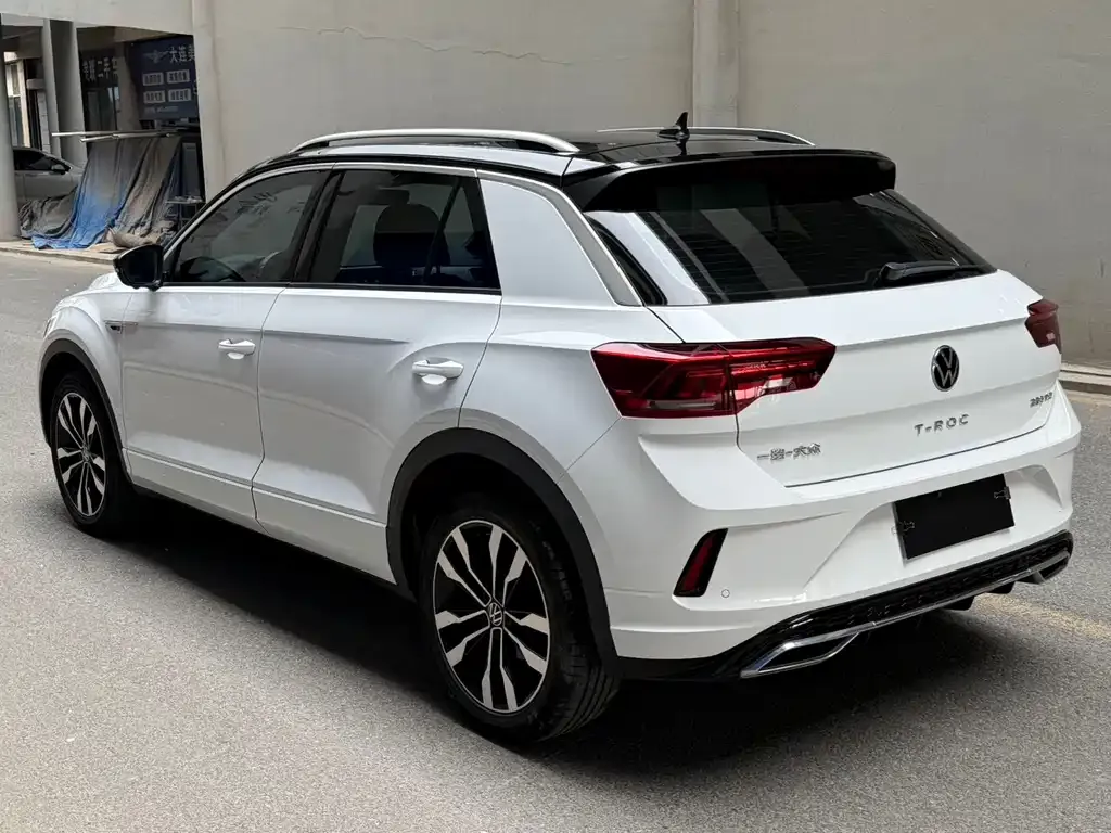 Volkswagen T-Roc — фото 4