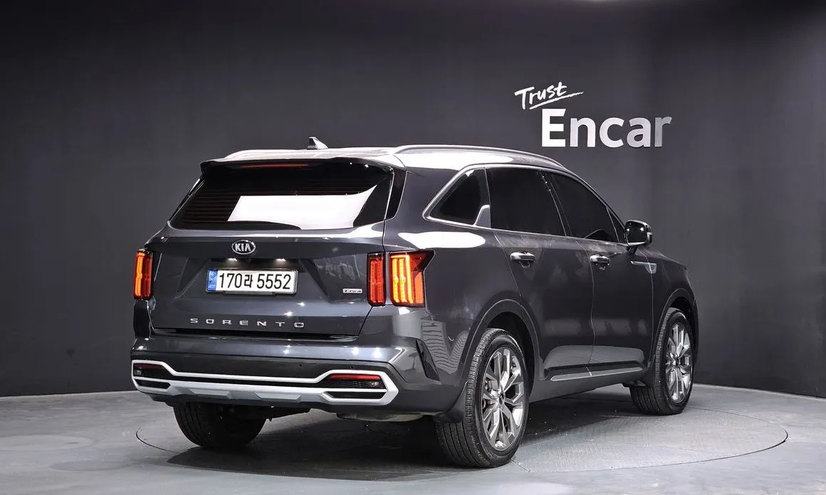 Kia Sorento — фото 3