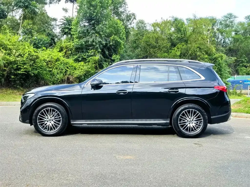 Mercedes-Benz GLC — фото 9
