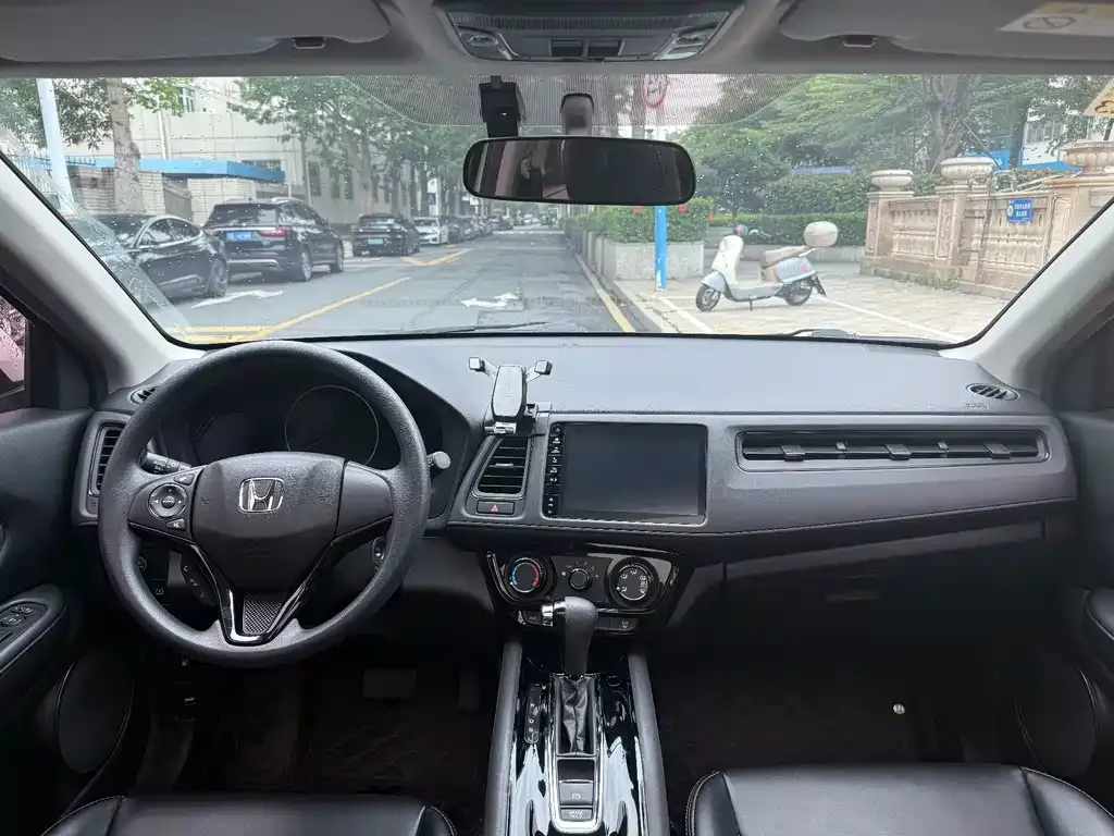 Honda Vezel 2021 из CN, фото 3