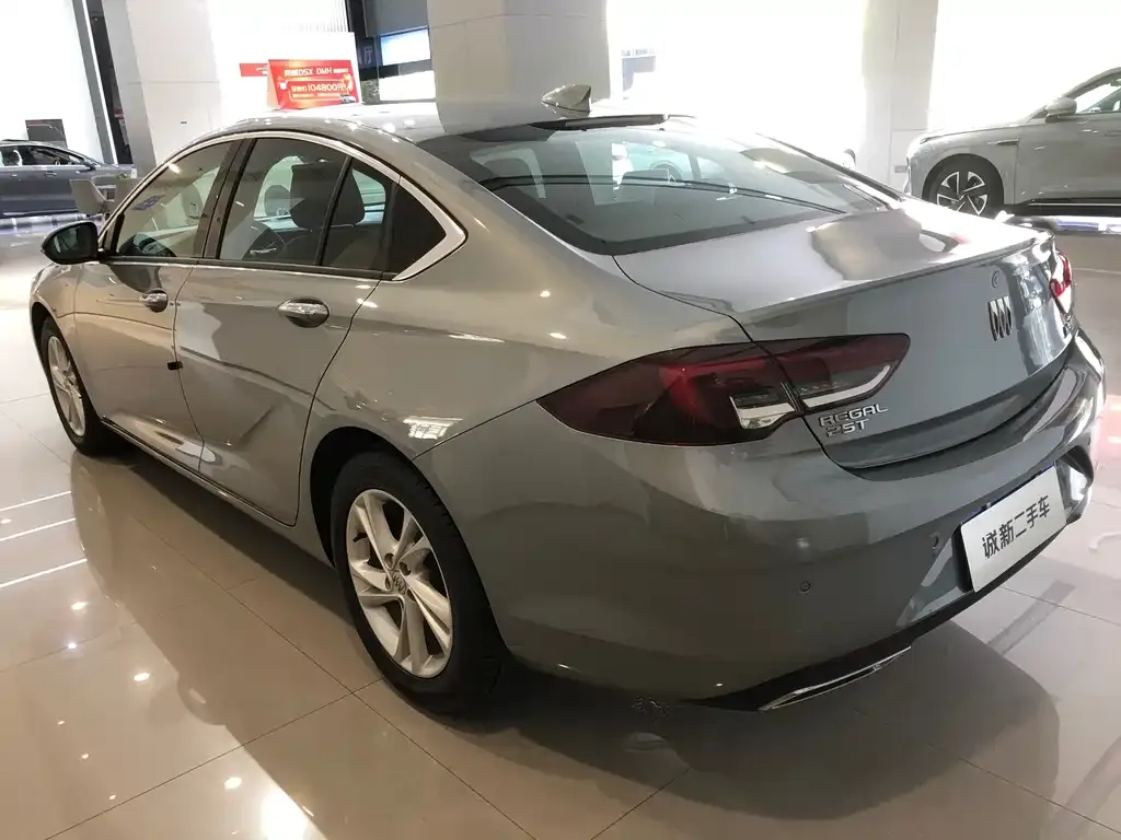 Buick Regal — фото 6